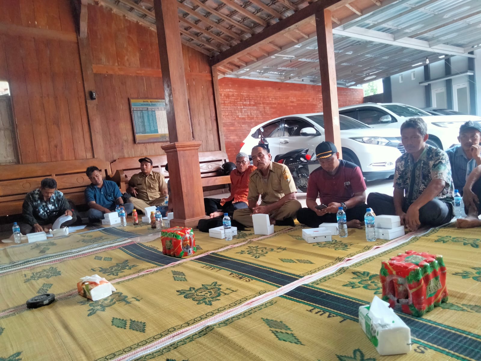 Kelompok Tani Desa Sumberagung Gelar Pertemuan Rutin Terkait “KARTAN”