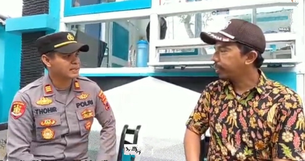 Jum’at Serentak, Kapolsek Muntilan Mendengar Curhatan Petugas Keamanan Sekolah