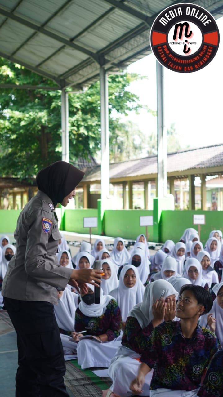 Polsek Mertoyudan Magelang Adakan Penyuluhan Di SMAN 1 Kota Mungkid “Stop Bullying”