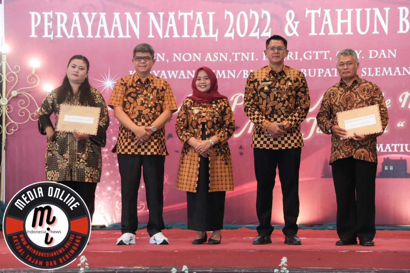 Bupati Hadiri Perayaan Natal Keluarga Besar Kristiani Pemkab Sleman “Jaga Kerukunan Dan Kebersamaan”