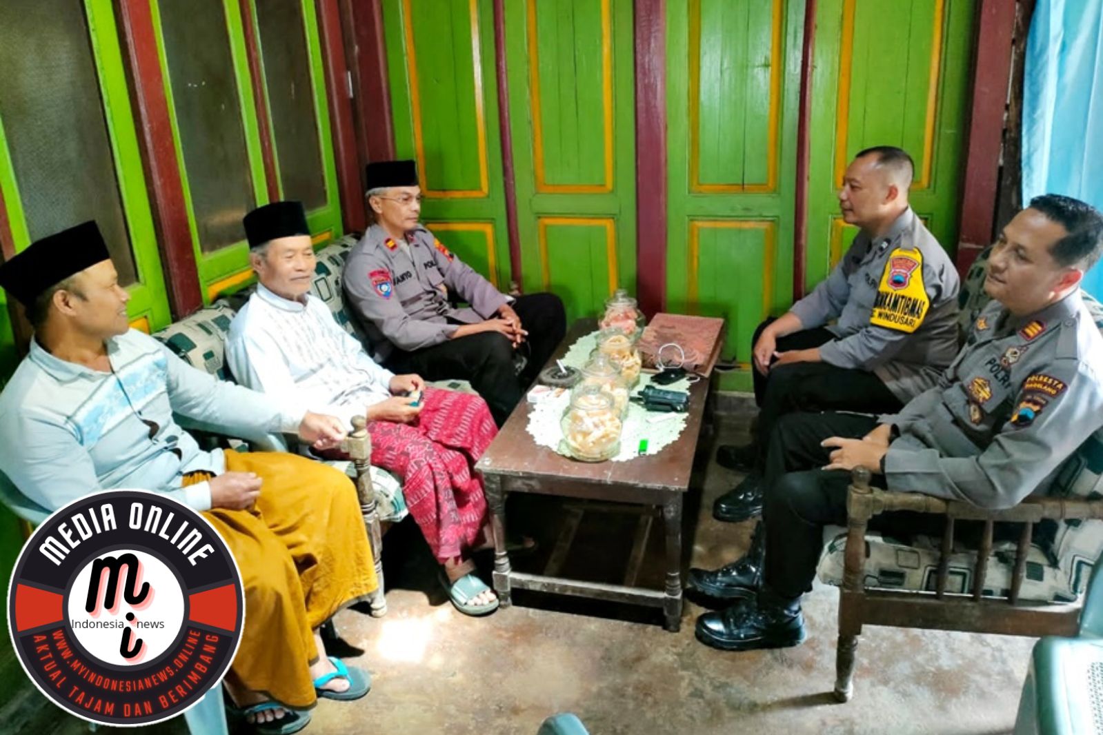 Info Jum’at!Polsek Windusari Serap Informasi Kamtibmas Dari Jum’at Curhat