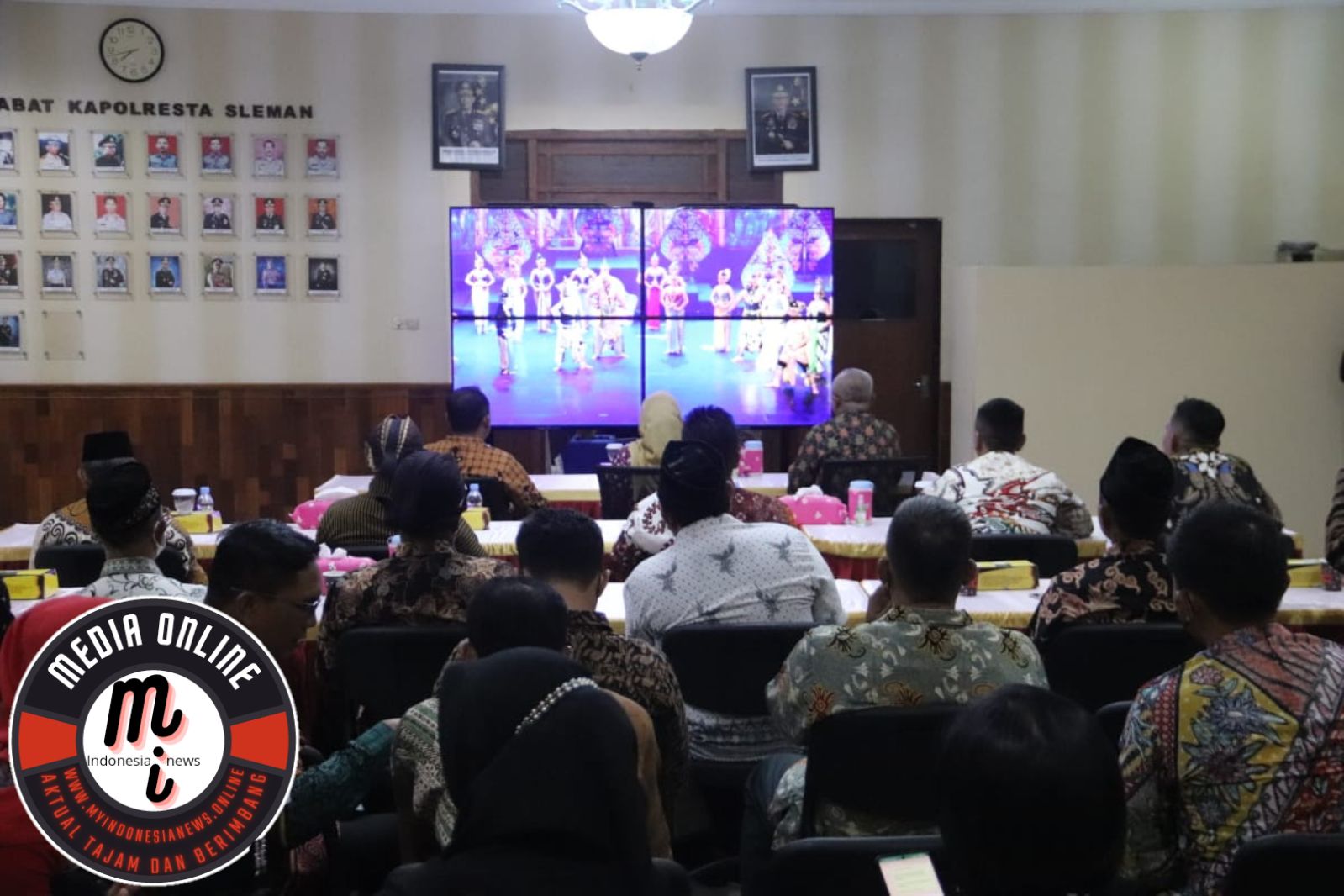Forkopimda Sleman Nobar Wayang Orang”Pandawa Boyong” Bareng TNI-POLRI
