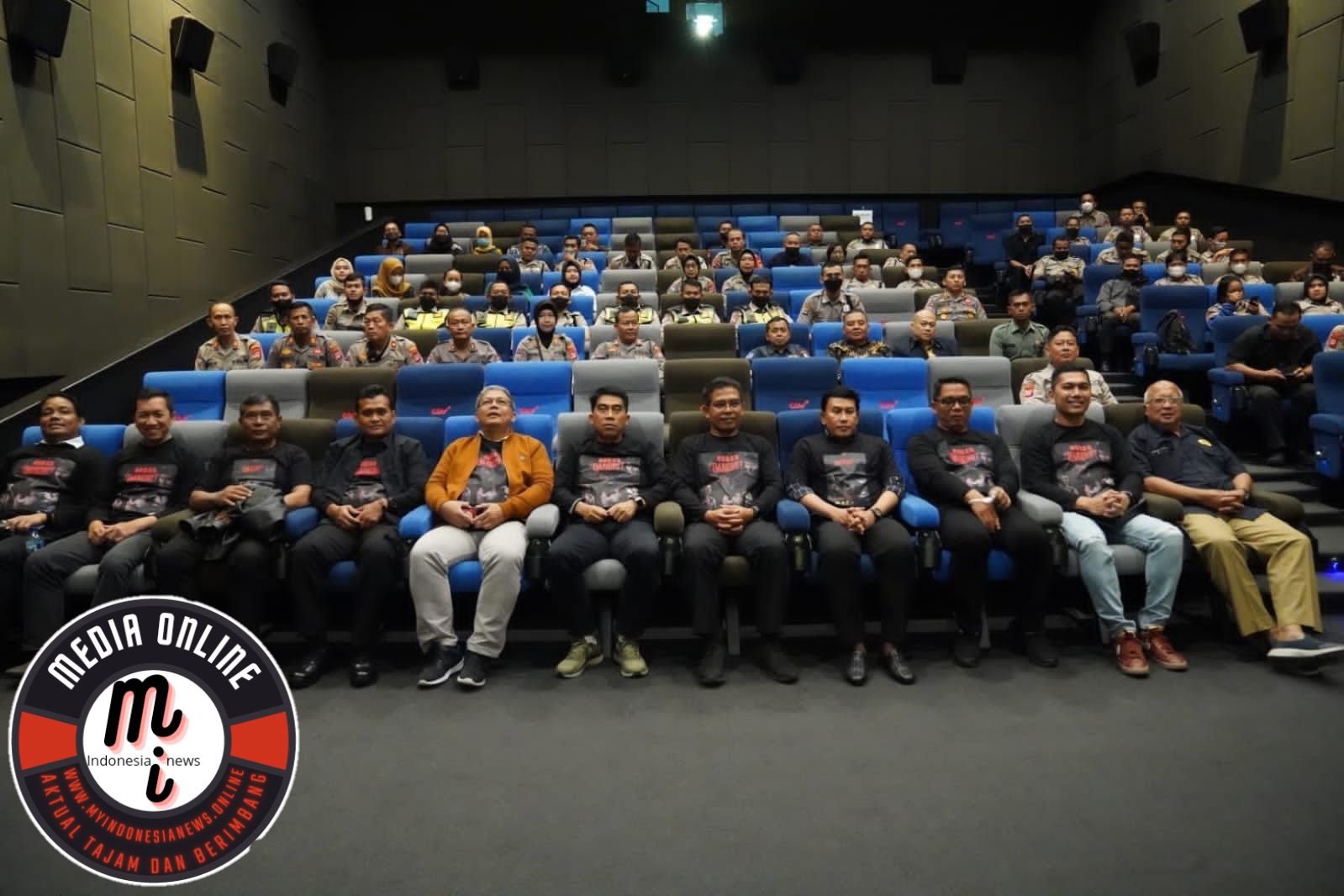 Peringati HUT Satpam Ke-42, Kapolda DIY Nonton Bareng D’Bandhit Movie