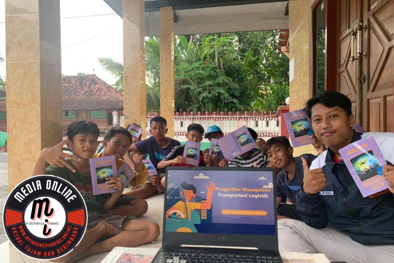 Mengenalkan Transportasi, Mahasiswa UNDIP Ini Mengajak Siswa SMP Keliling Dunia