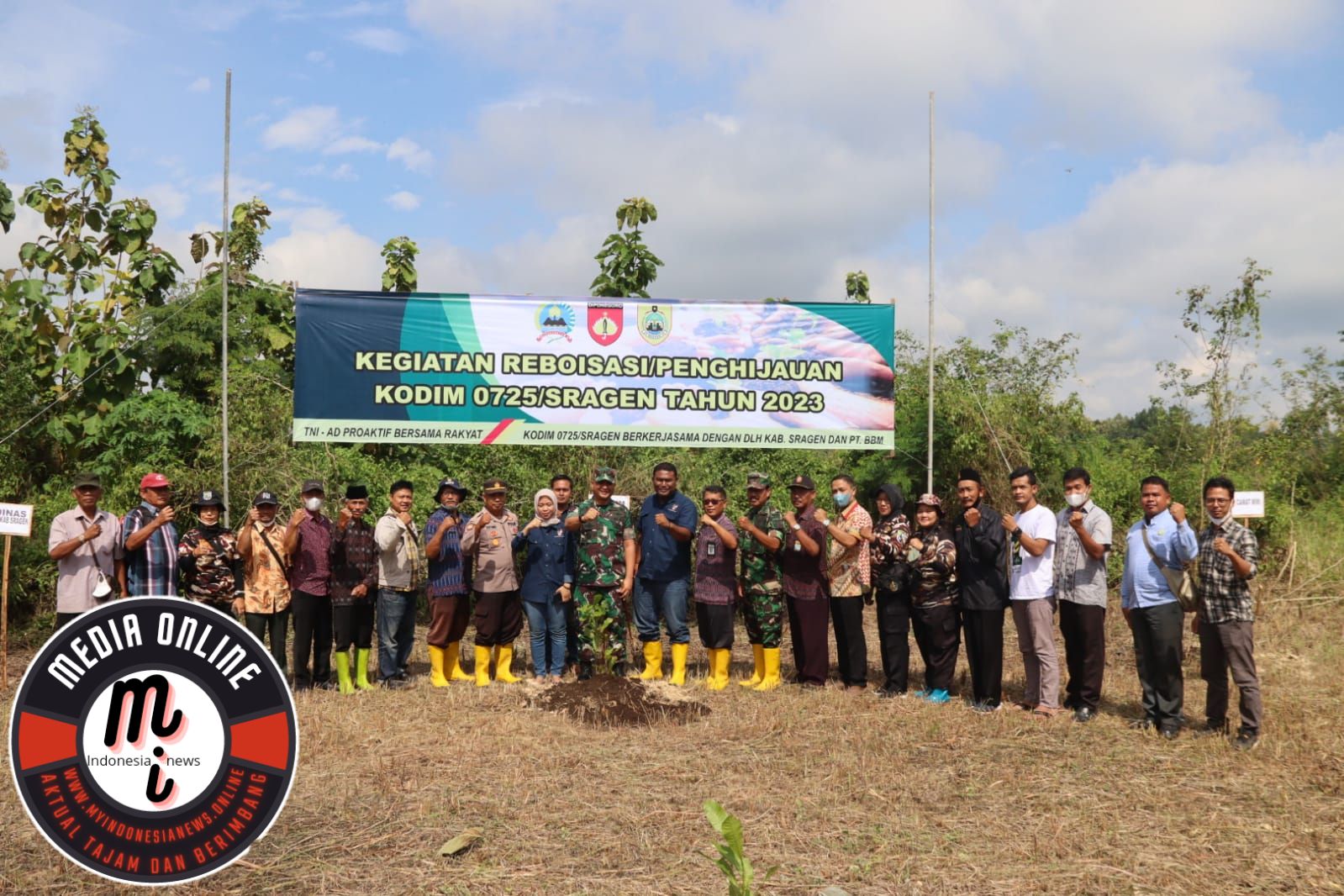 Selamatkan Ratusan Mata Air,Kodim Sragen Tanam Ratusan Pohon Jambu Mete