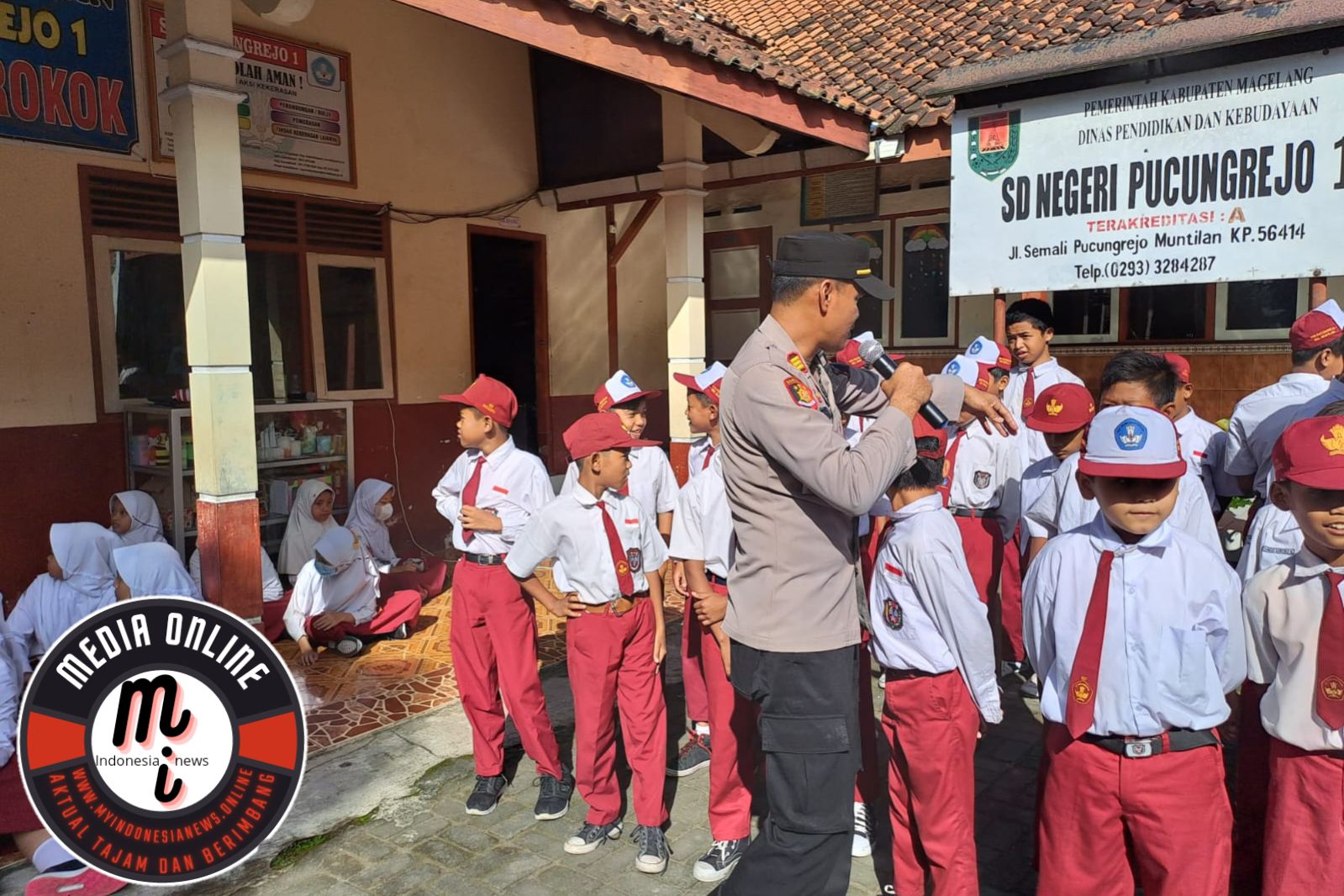 Selamatkan Anak Dari Narkoba, Kapolsek Muntilan Bersama Bhabinkamtibmas Hadir Di Sekolah