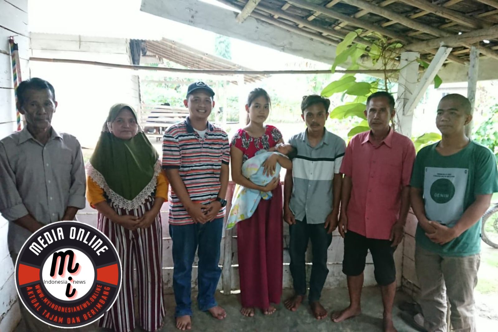 Setelah 9 Hari Mencari Bantuan, Puput Safitri Akhirnya Bisa Berkumpul dengan Keluarga