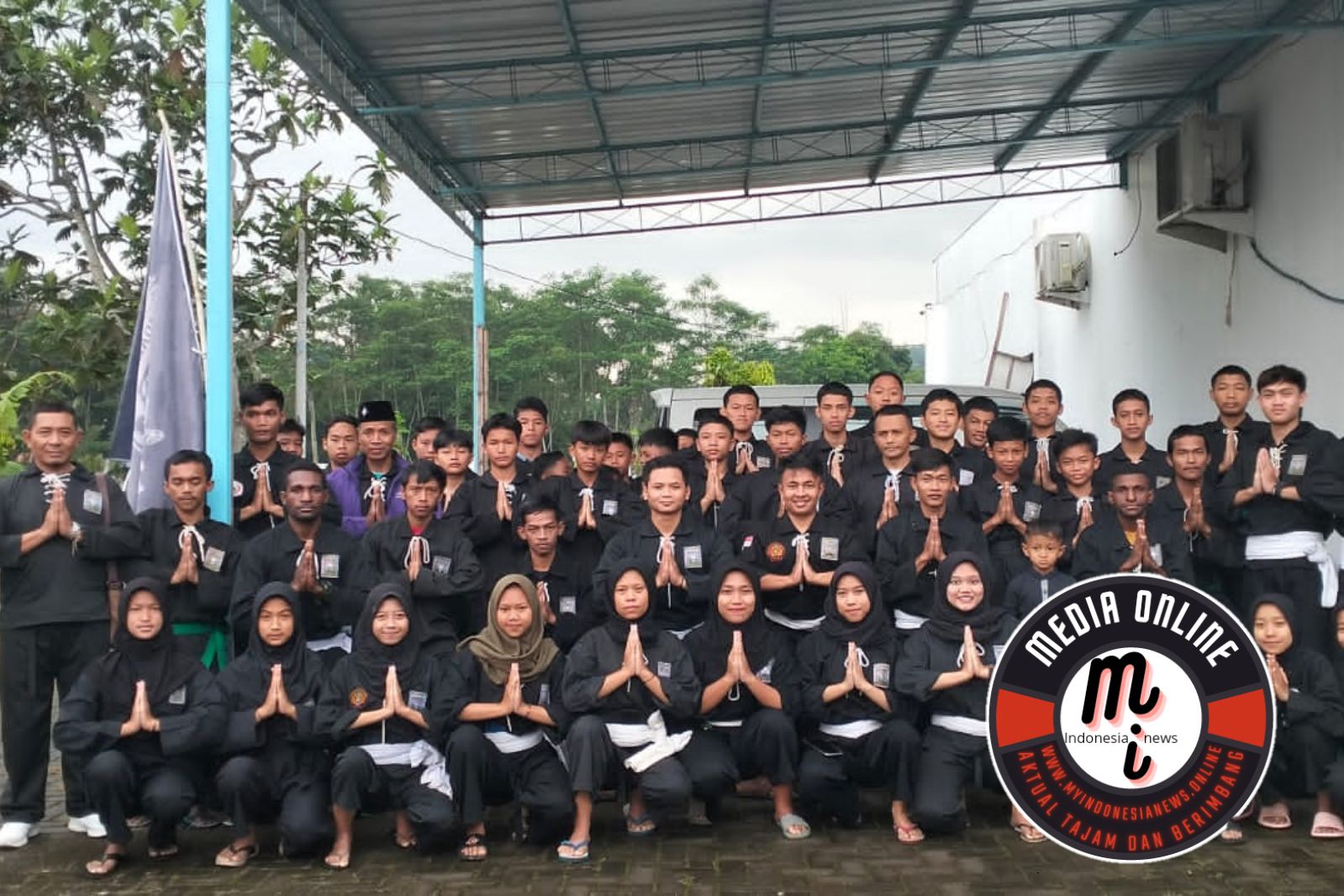 PSHT Ranting Kecamatan Susukan Bagikan Takjil Gratis dan Gelar Buka Bersama di Bulan Ramadhan